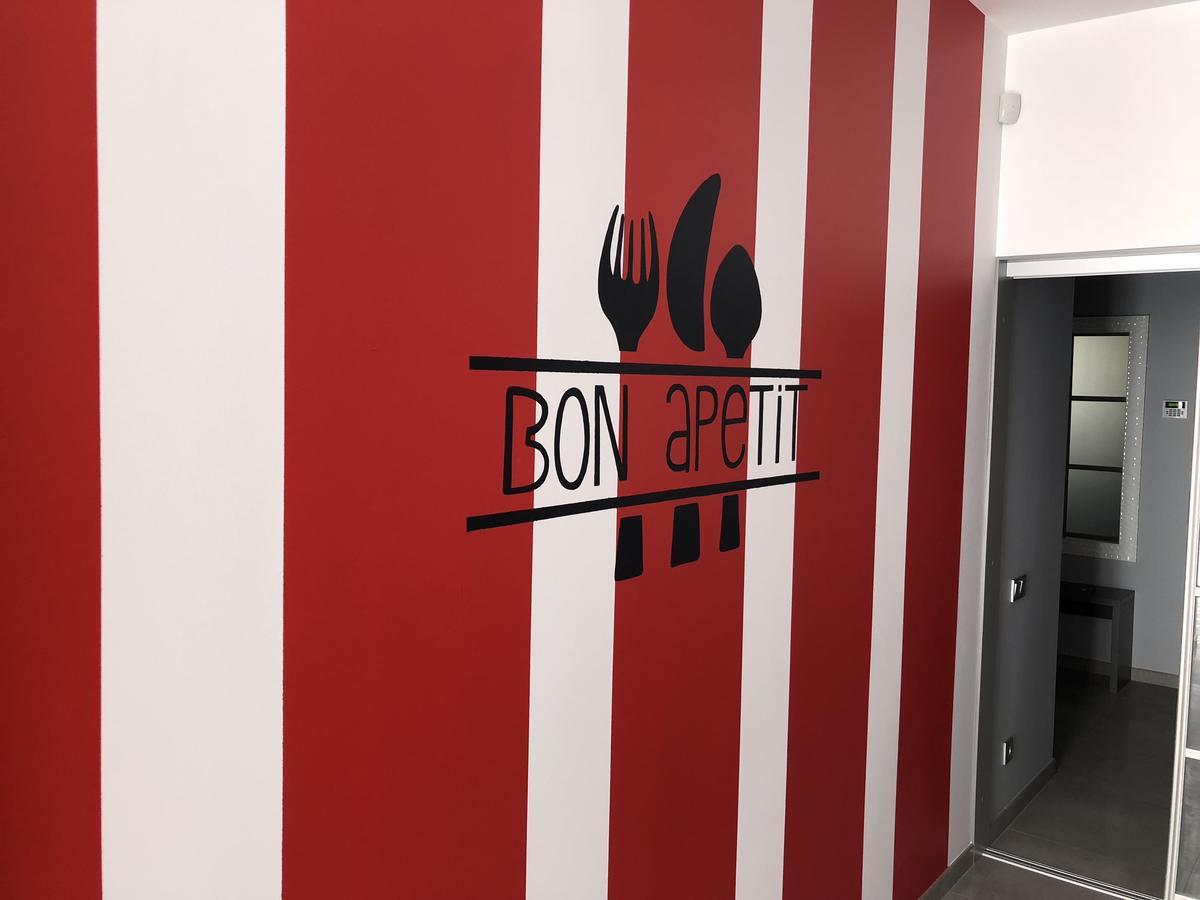 לבוב Bon Apetit Apartament מראה חיצוני תמונה