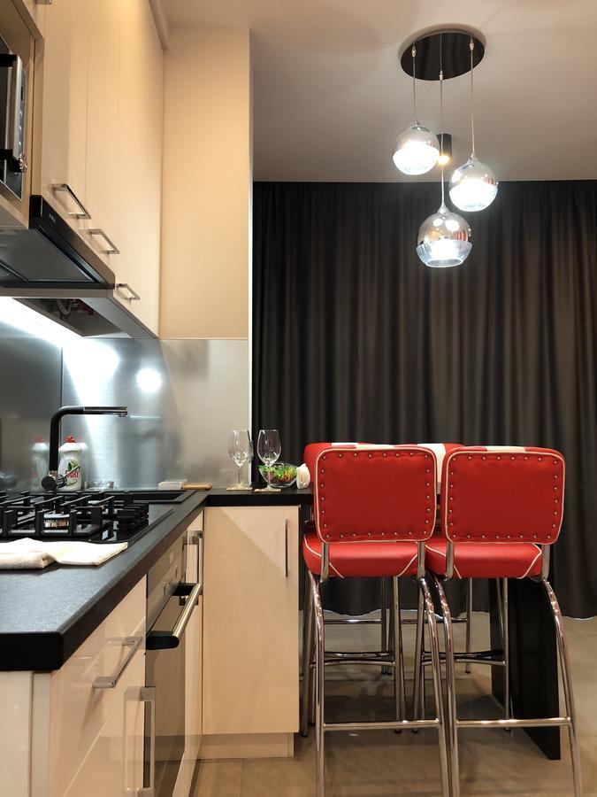 לבוב Bon Apetit Apartament מראה חיצוני תמונה