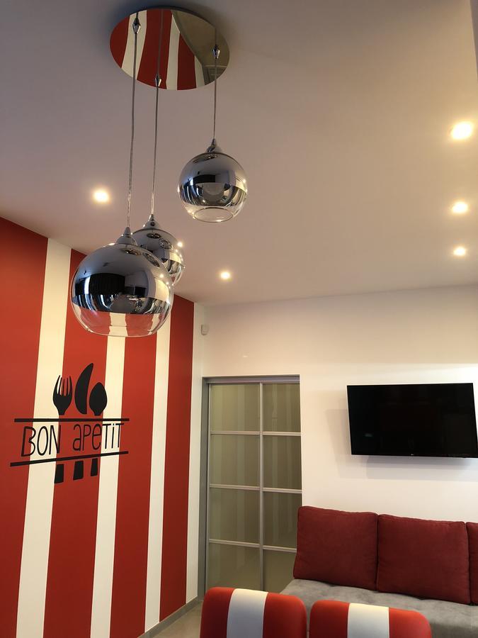לבוב Bon Apetit Apartament מראה חיצוני תמונה
